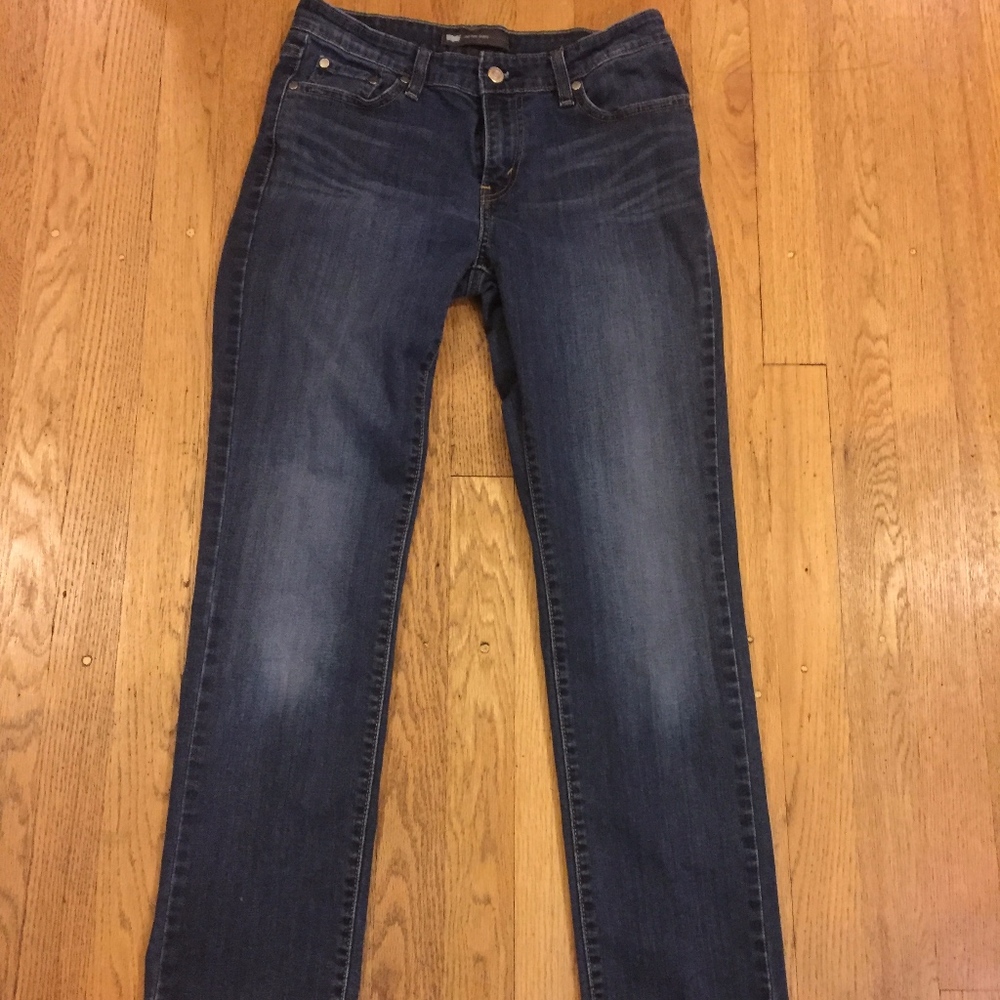 Levi's midrise skinny size 8 W29x32
